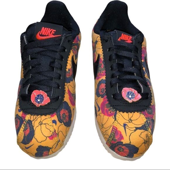 Nike Classic Cortez LX Floral Pack Gold EUC 5 - Picture 2 of 13